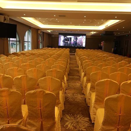 Vienna International Hotel Shajing Heyi Branch Shenzhen Exterior photo