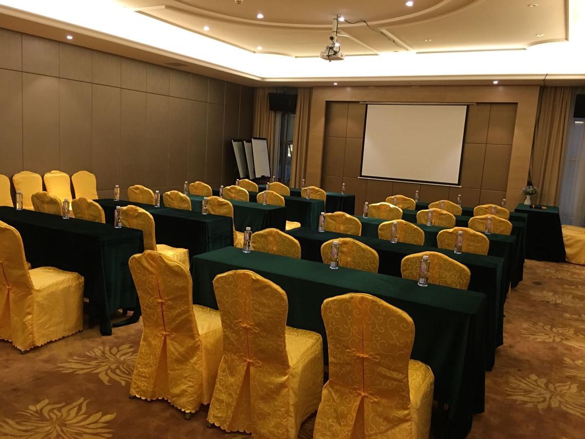 Vienna International Hotel Shajing Heyi Branch Shenzhen Exterior photo